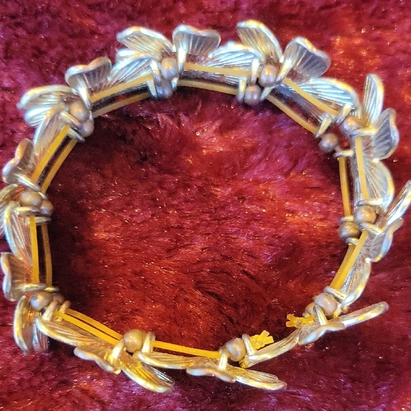 Gold-tone Floral Elasticized Bracelet w/ Rhinestones - Picture 2 of 10